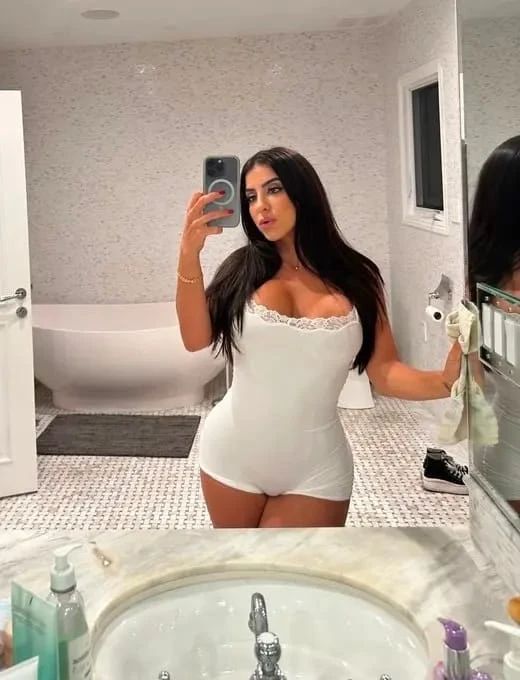 Alya fotoğraf 2